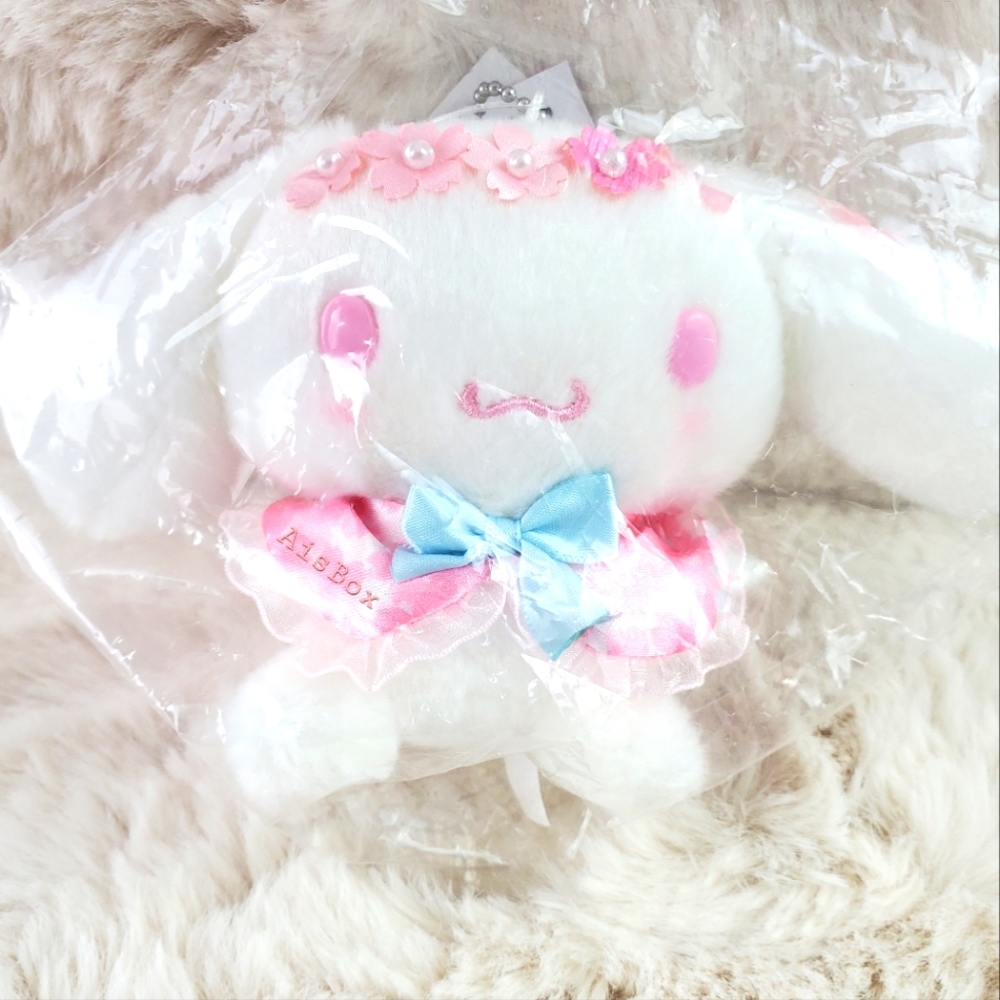 Sanrio Sakura Dress Mascot Holder [CINNA]